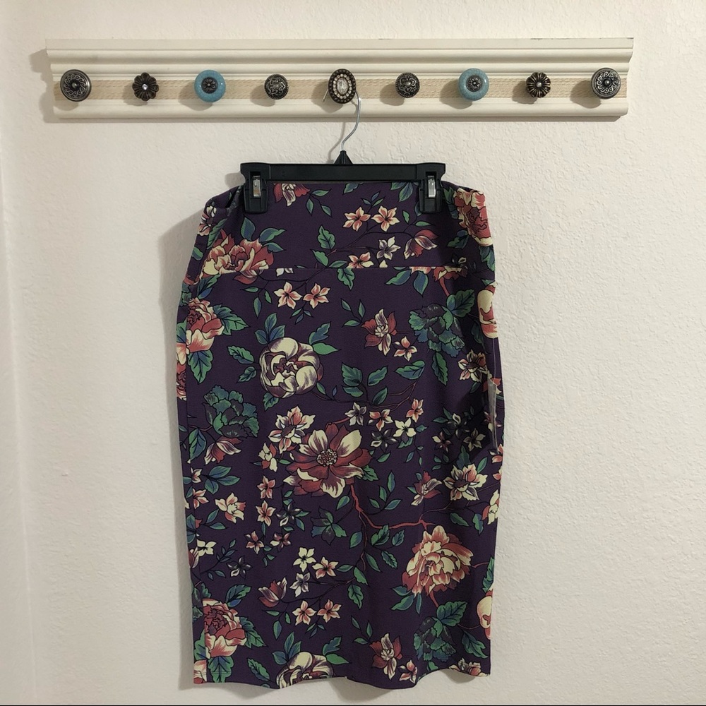 NWT Floral Lularoe Cassie Pencil Skirt